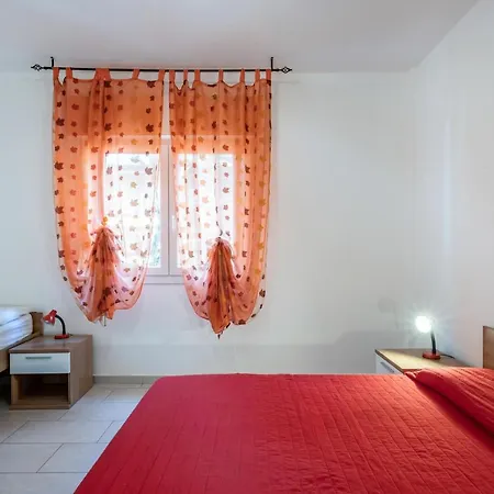 Apartment Andromeda B4