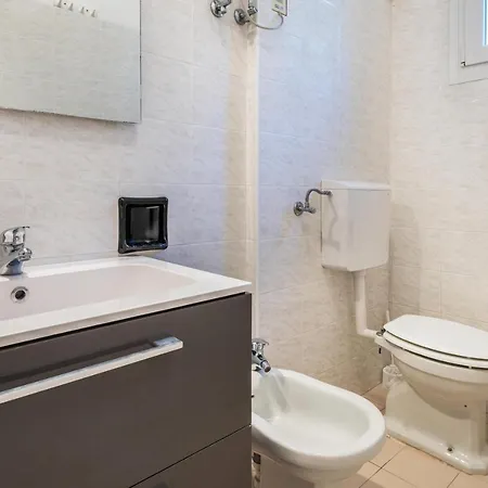 Apartment Andromeda B4 *